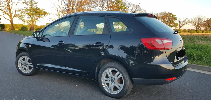 Seat Ibiza cena 15500 przebieg: 205000, rok produkcji 2011 z Wrocław małe 277